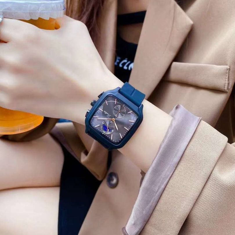Reloj Scottie Fase Lunar - Elegancia Celestial con Precisión Superior